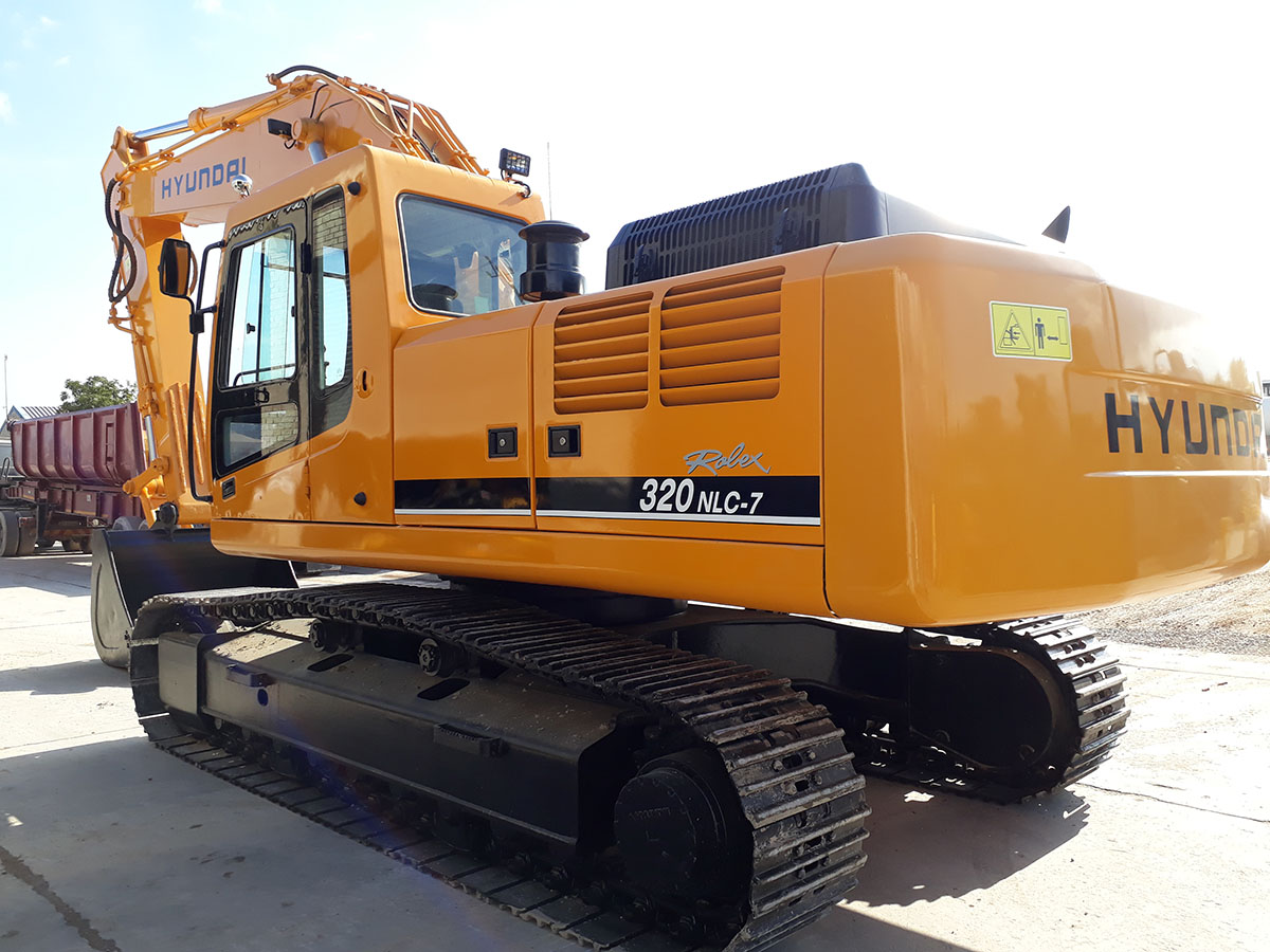Hyundai 320 NCL-7 - Image 3