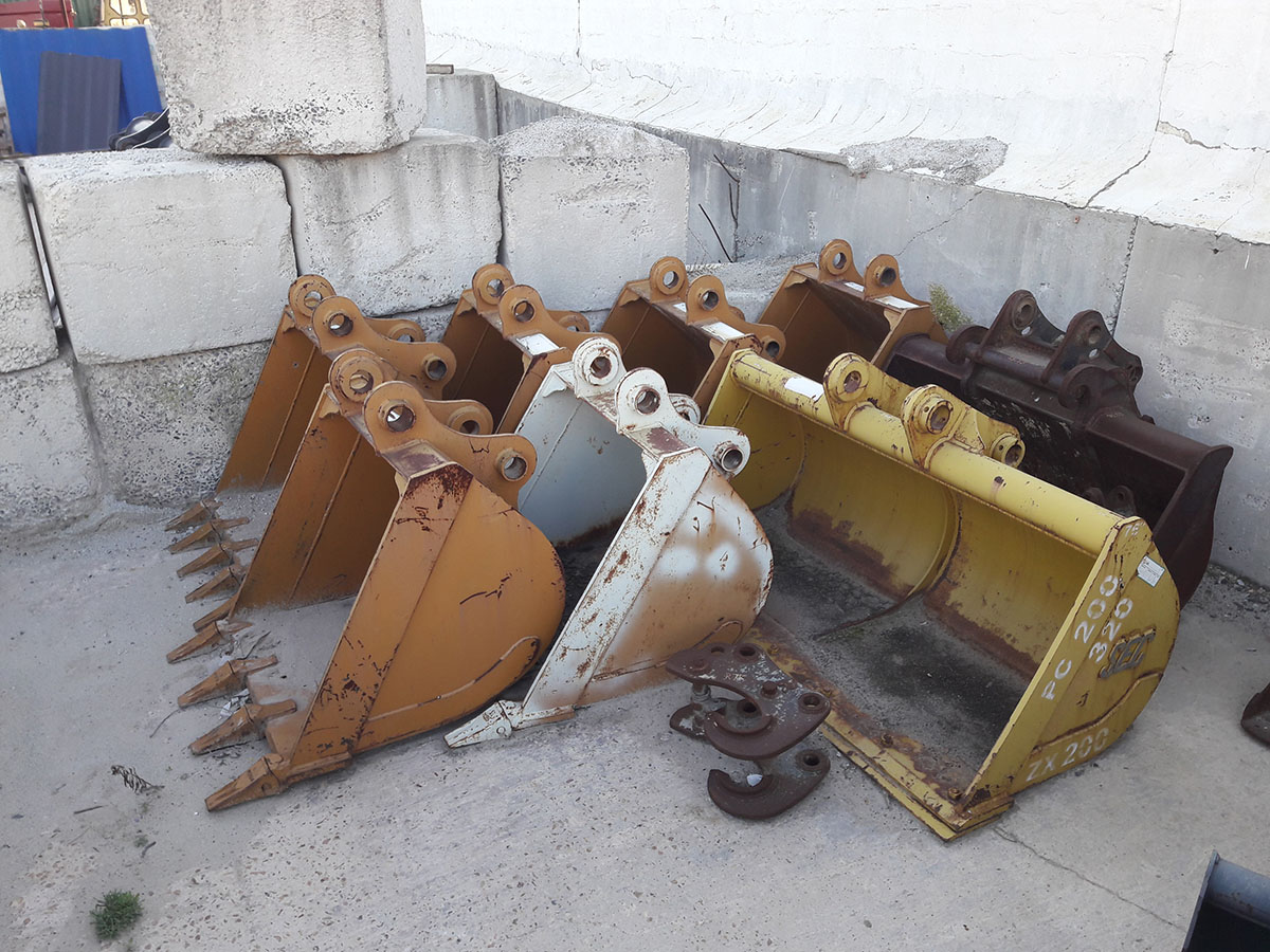 New Excavator Buckets - Image 9