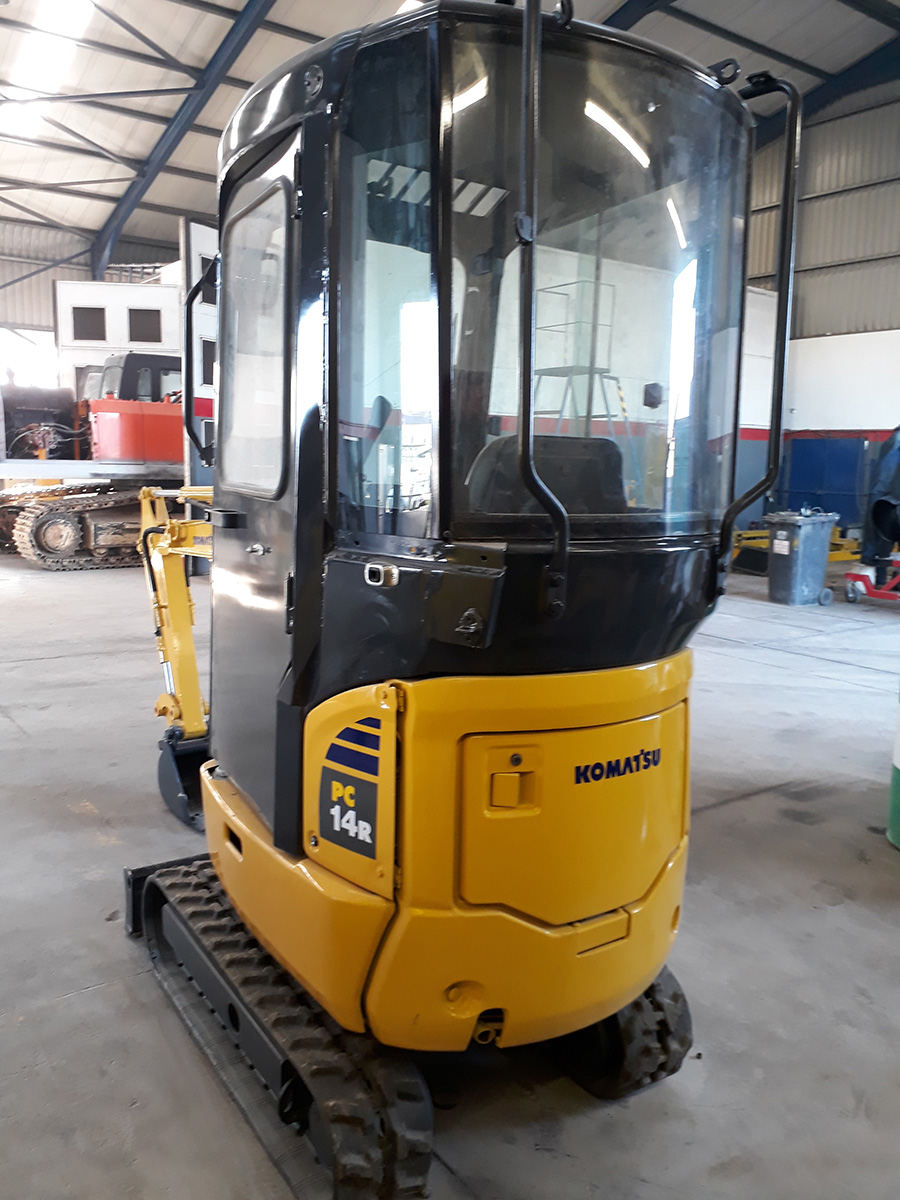 Komatsu PC14 - Image 4