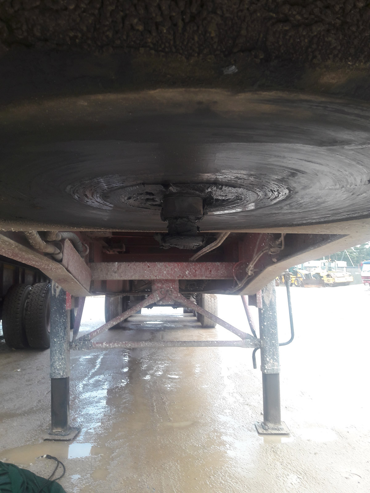 Tri-Axle Slope Sliding Trailer - Image 8