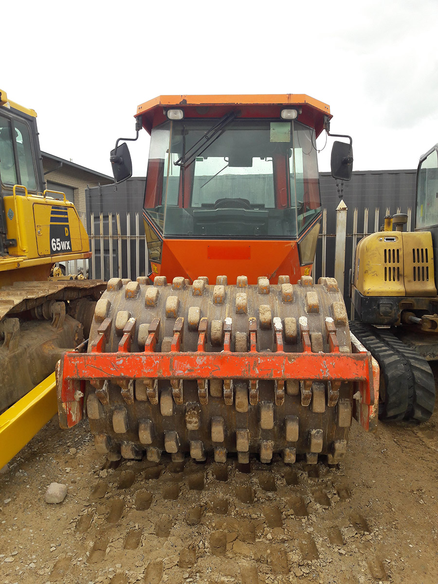 Dynapac CA152 PD Pad Foot Roller - Image 12