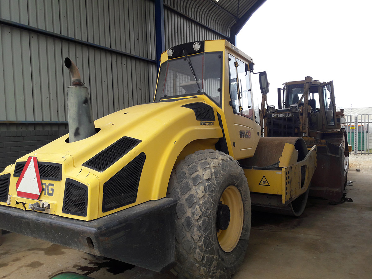 Bomag BW213D Flat Drum Roller - Image 9