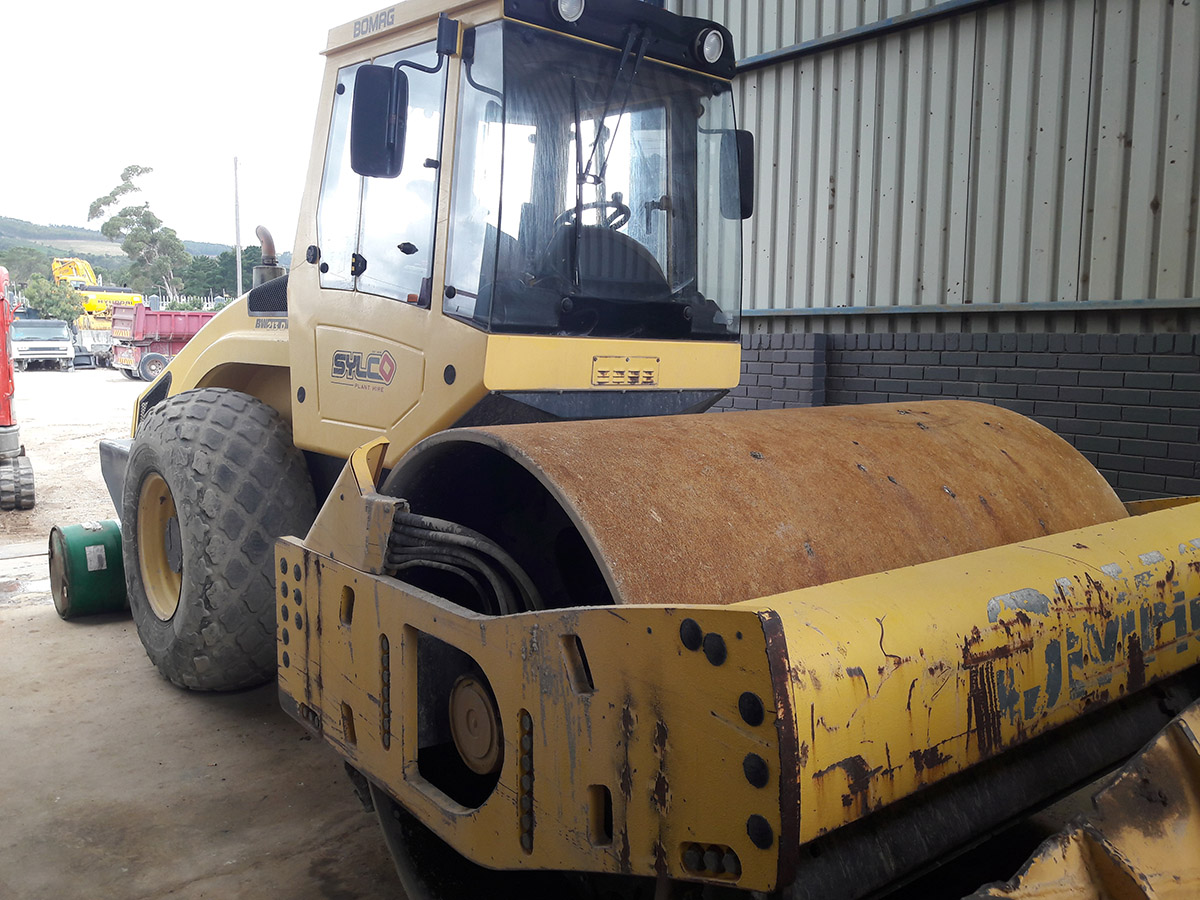 Bomag BW213D Flat Drum Roller